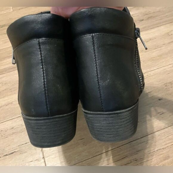 Sun+Stone black leather double zip ankle boots women size 8 - Picture 6 of 8